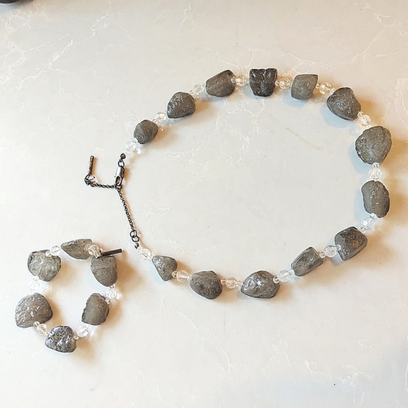 Chunky Gray Statement Necklace & Bracelet by KENNETH COLE - Picture 3 of 13